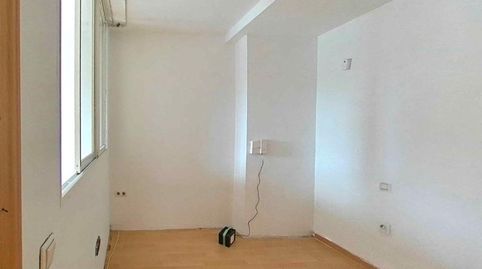 Foto 5 de Piso en venta en Orcasitas, Madrid Capital
