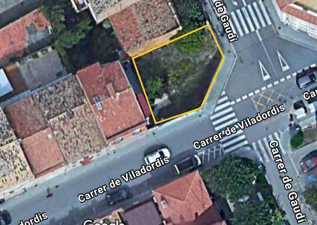 Terreno residencial en Venta en Carrer GAUDI en Fonts dels Capellans - Sagrada Família