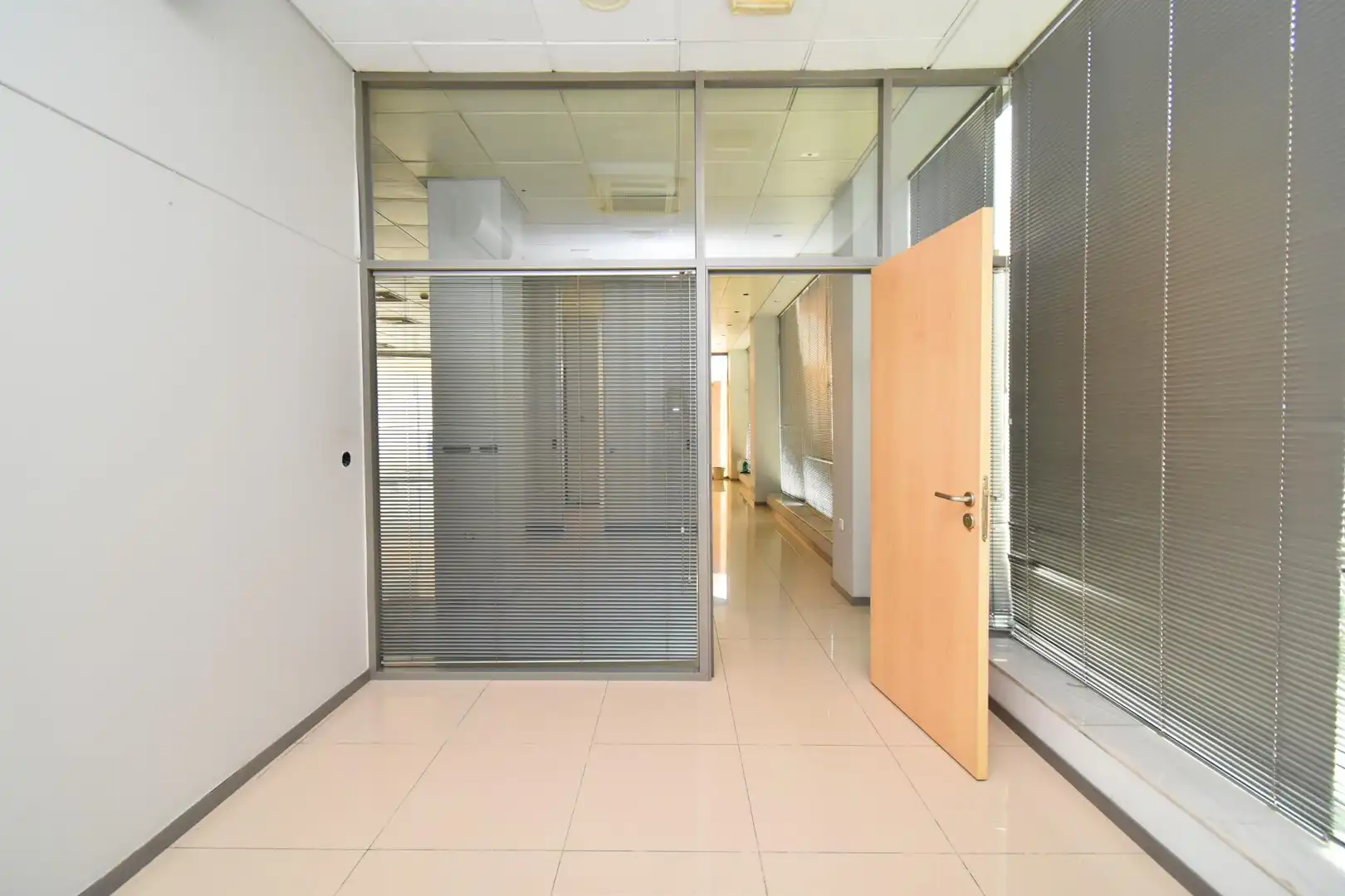 Commercial properties for sale in El Ejido  with Air Conditioner