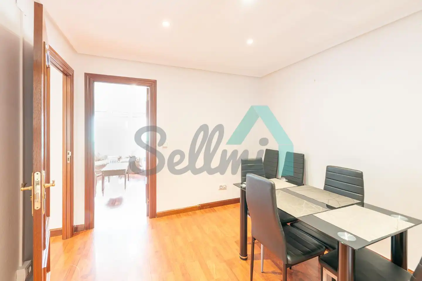 Piso en venta en Oviedo  con Calefacción