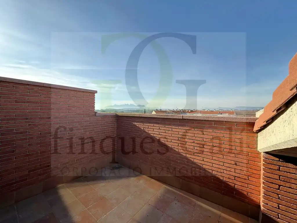 Duplex with lift for sale in Carrer Doctor Lluís Castells 3, imagen 2