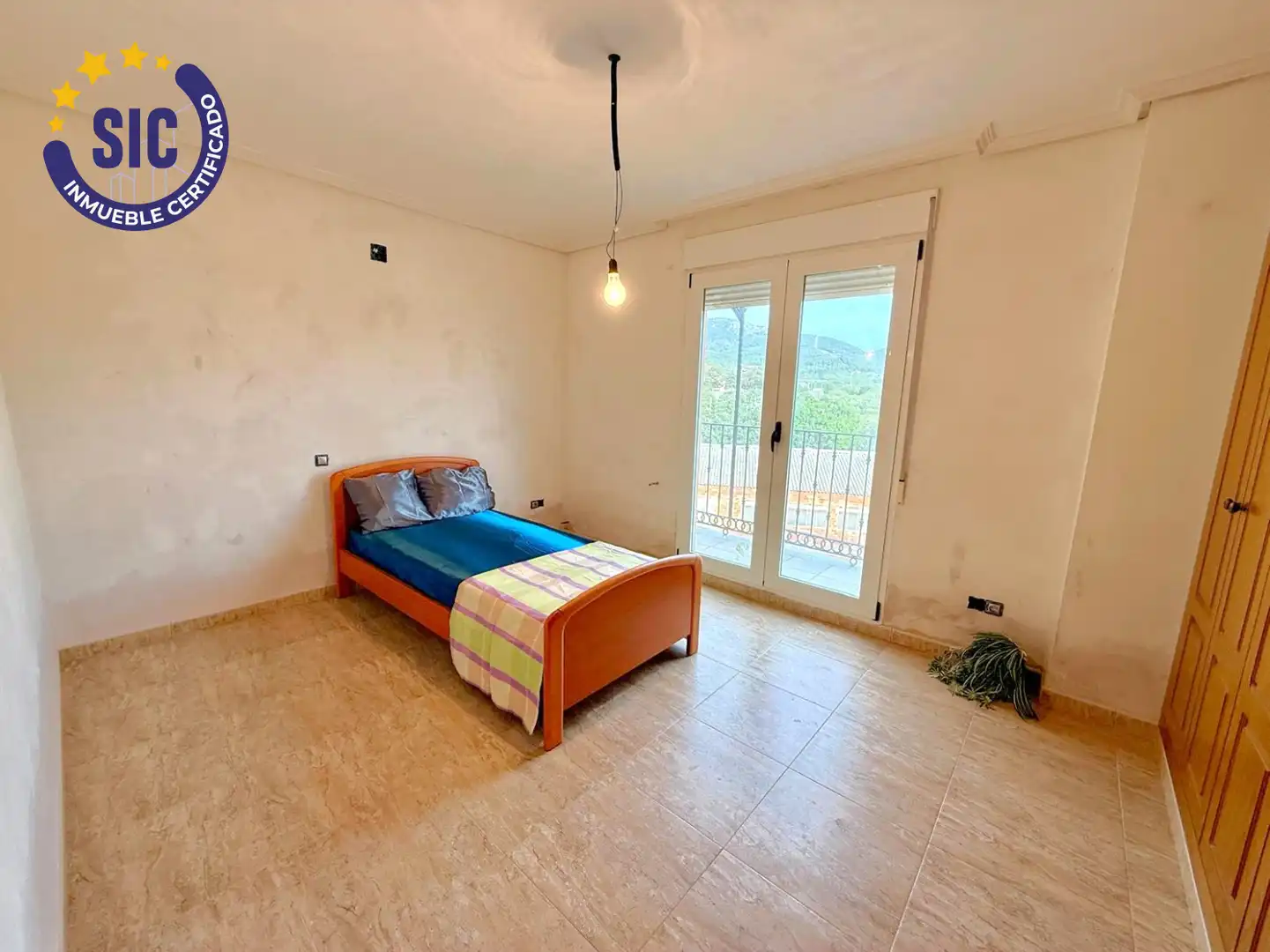 Habitación de Casa adosada en venta en Sant Joan de Moró con Terraza, Trastero y Balcón