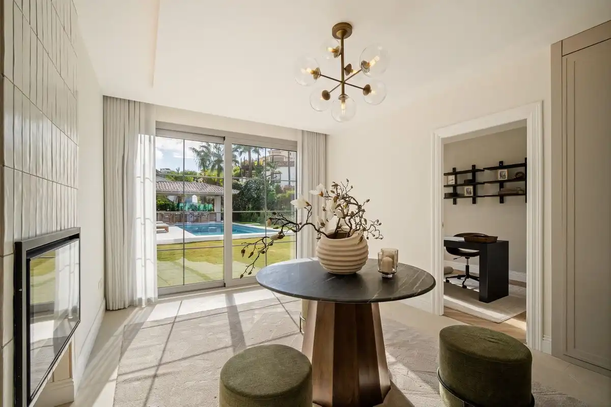 Dining room of Detached homes for sale in Benahavís  with Terrace
