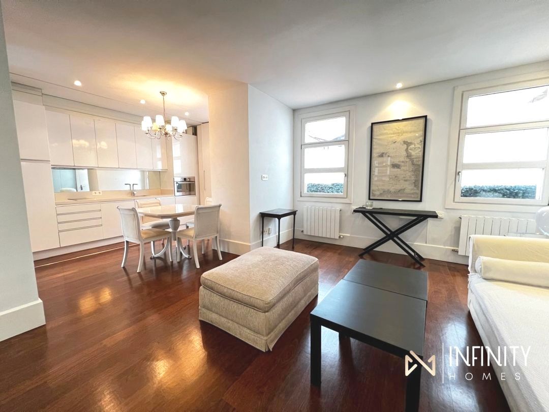 Living room of Attic for sale in Bilbao   with Air Conditioner and Heating