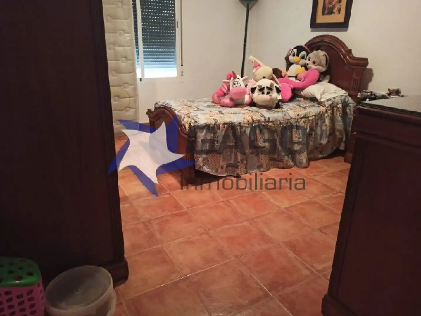 Dormitori de Pis en venda en Córdoba amb Traster i Piscina
