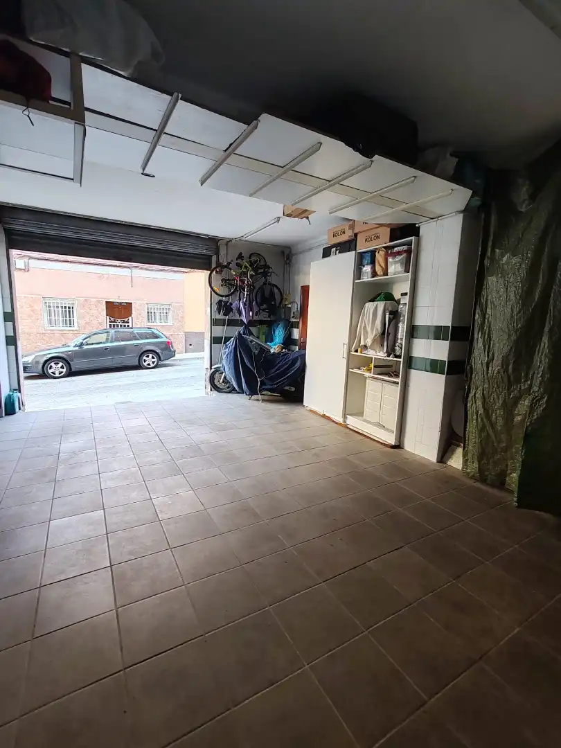 Parkplatz von Geschaftsraum zum Verkauf in Badalona