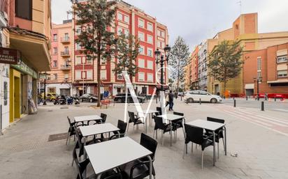 Vista exterior de Local de lloguer en  Valencia Capital amb Aire condicionat i Terrassa