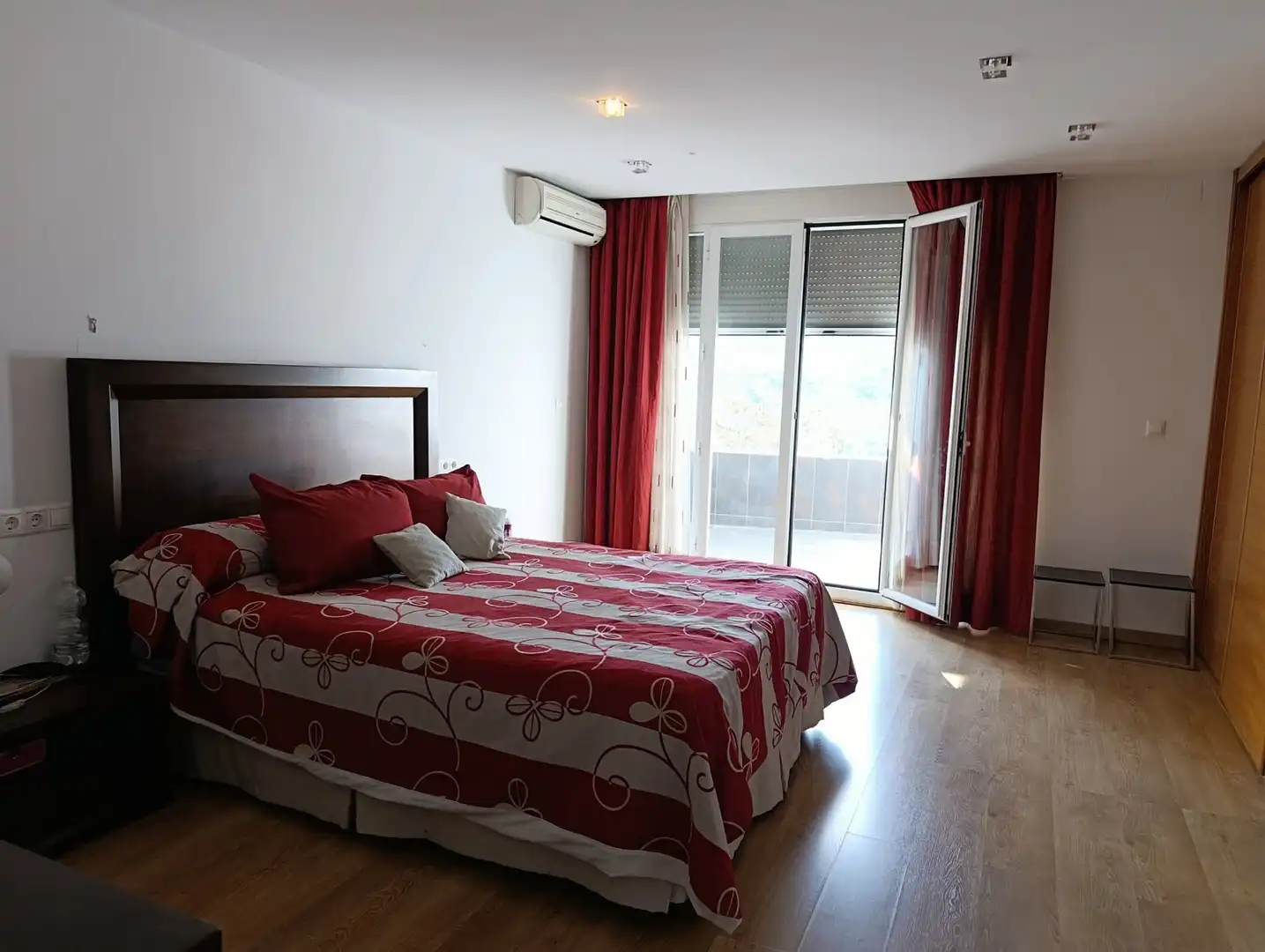 Habitación de Ático en venta en Iznájar con Aire acondicionado, Calefacción y Terraza