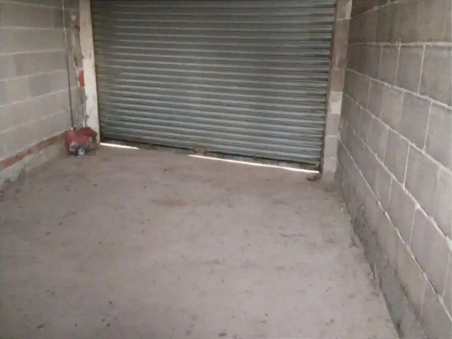 Parking de Piso en venta en Monreal del Campo con Trastero y Amueblado