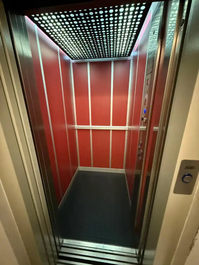 Wohnung zum Verkauf in Valencia de Don Juan mit Klimaanlage, Heizung und Abstellraum