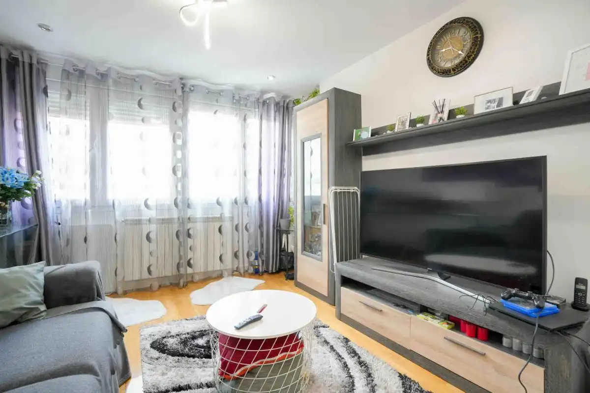 Sala de estar de Piso en venta en  Madrid Capital con Aire acondicionado, Calefacción y Trastero