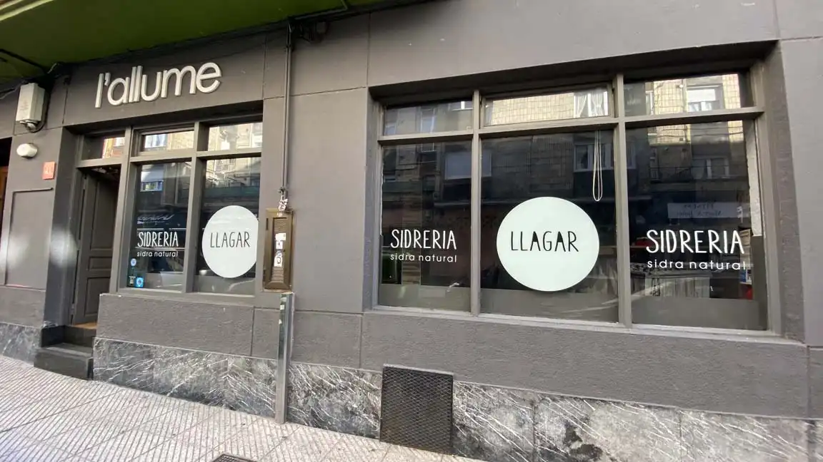 Locale commerciale in vendita a Calle Doctor Fleming, imagen 2
