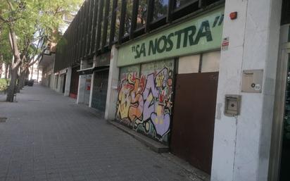 Vista exterior de Local en venda en  Barcelona Capital