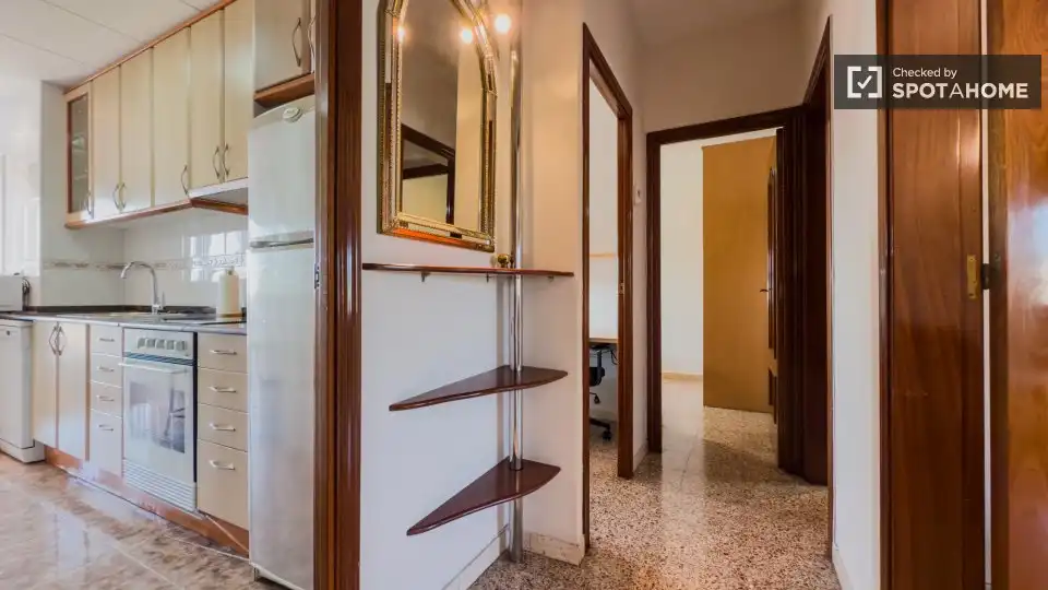 Room in Les Planes