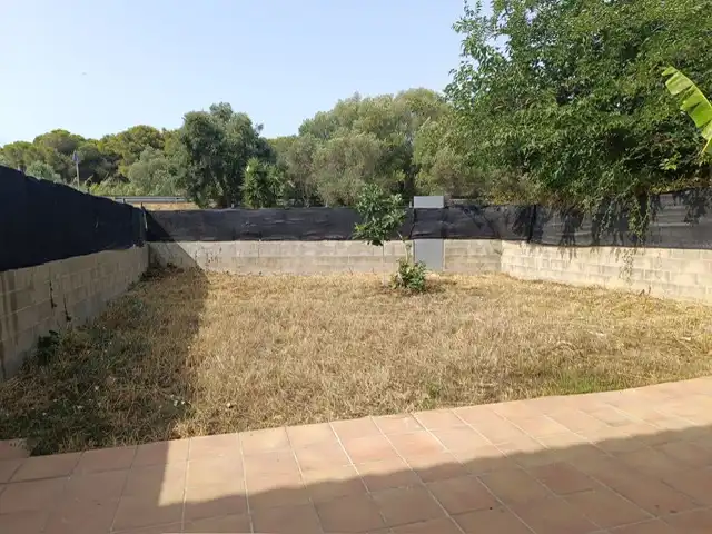 Piso con jardín en venta en Vallpineda - Rocamar, imagen 3