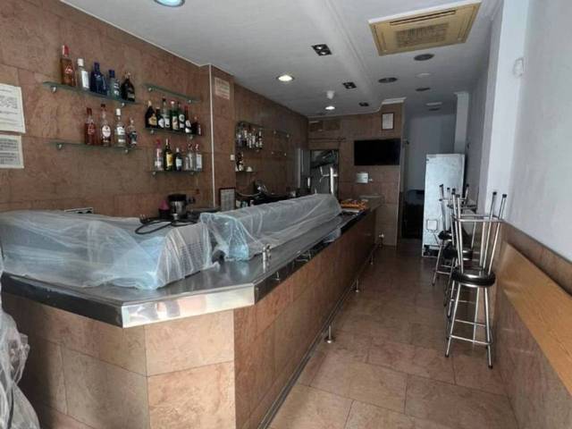 Local comercial en Venta en Calle Entenza en Eixample