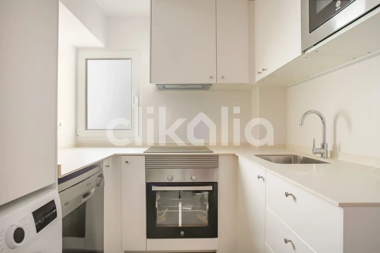 Kitchen of Flat for sale in Alcobendas  with Air Conditioner, Heating and Terrace