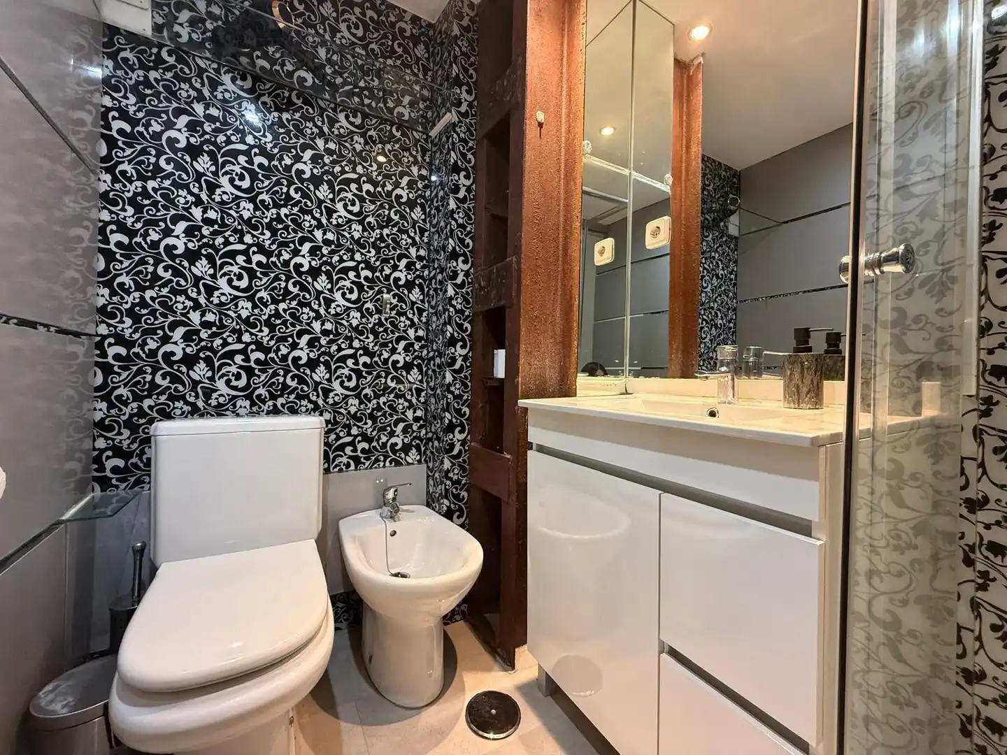 Study for rent in Madrid, Madrid