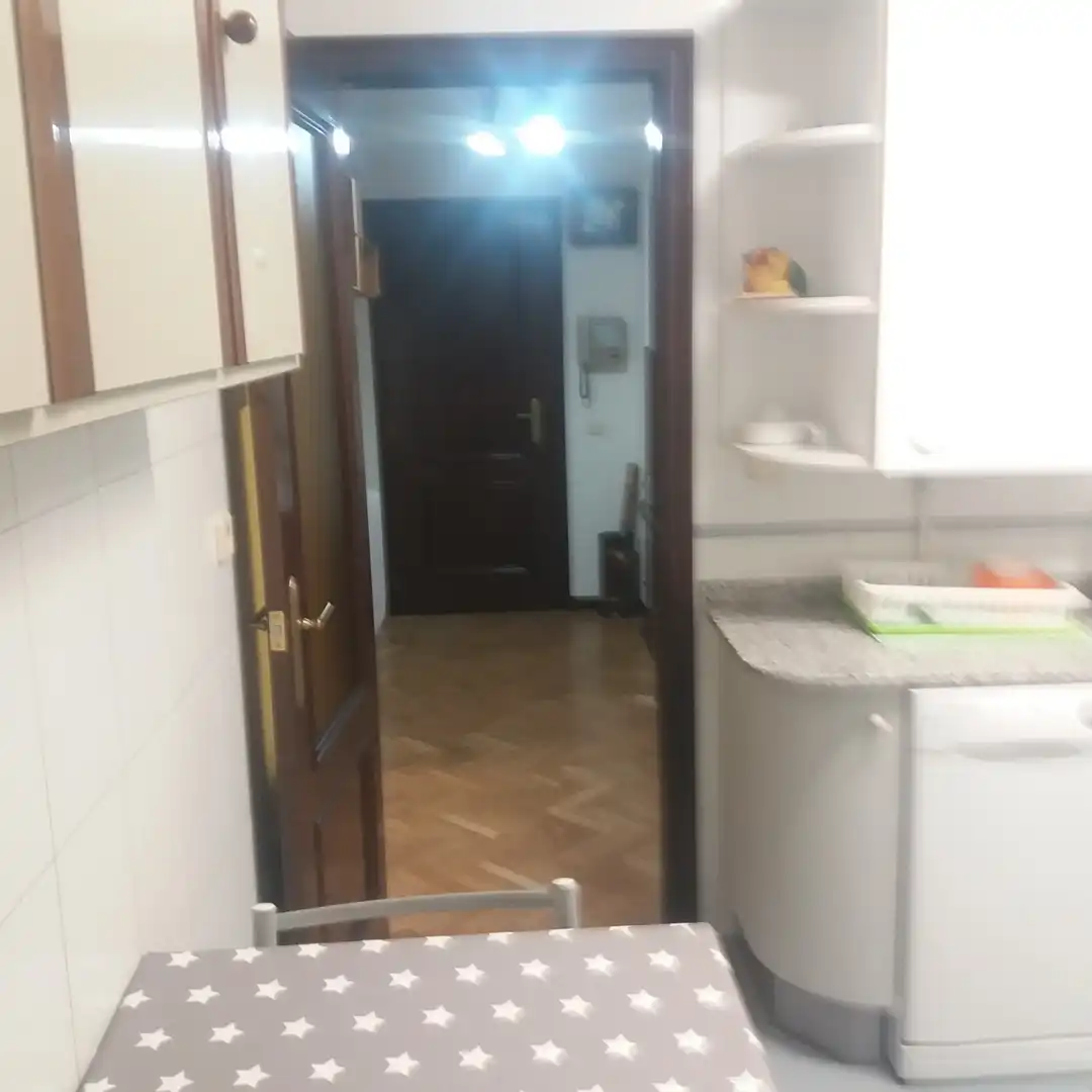 Pis en venda en Gijón  amb Calefacció, Parquet i Traster