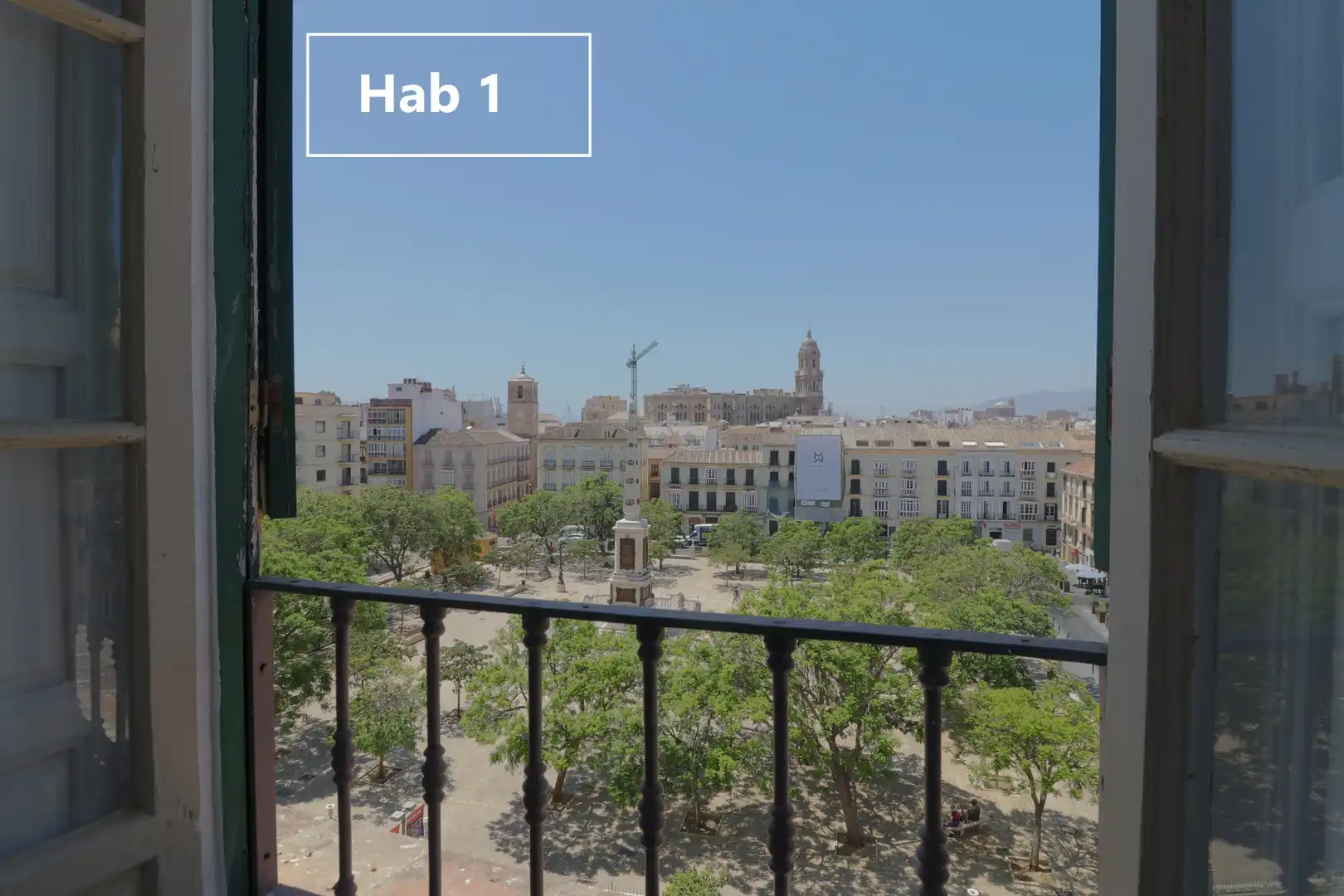 Vista exterior de Piso de alquiler en Málaga con Amueblado, Lavadora y Microondas