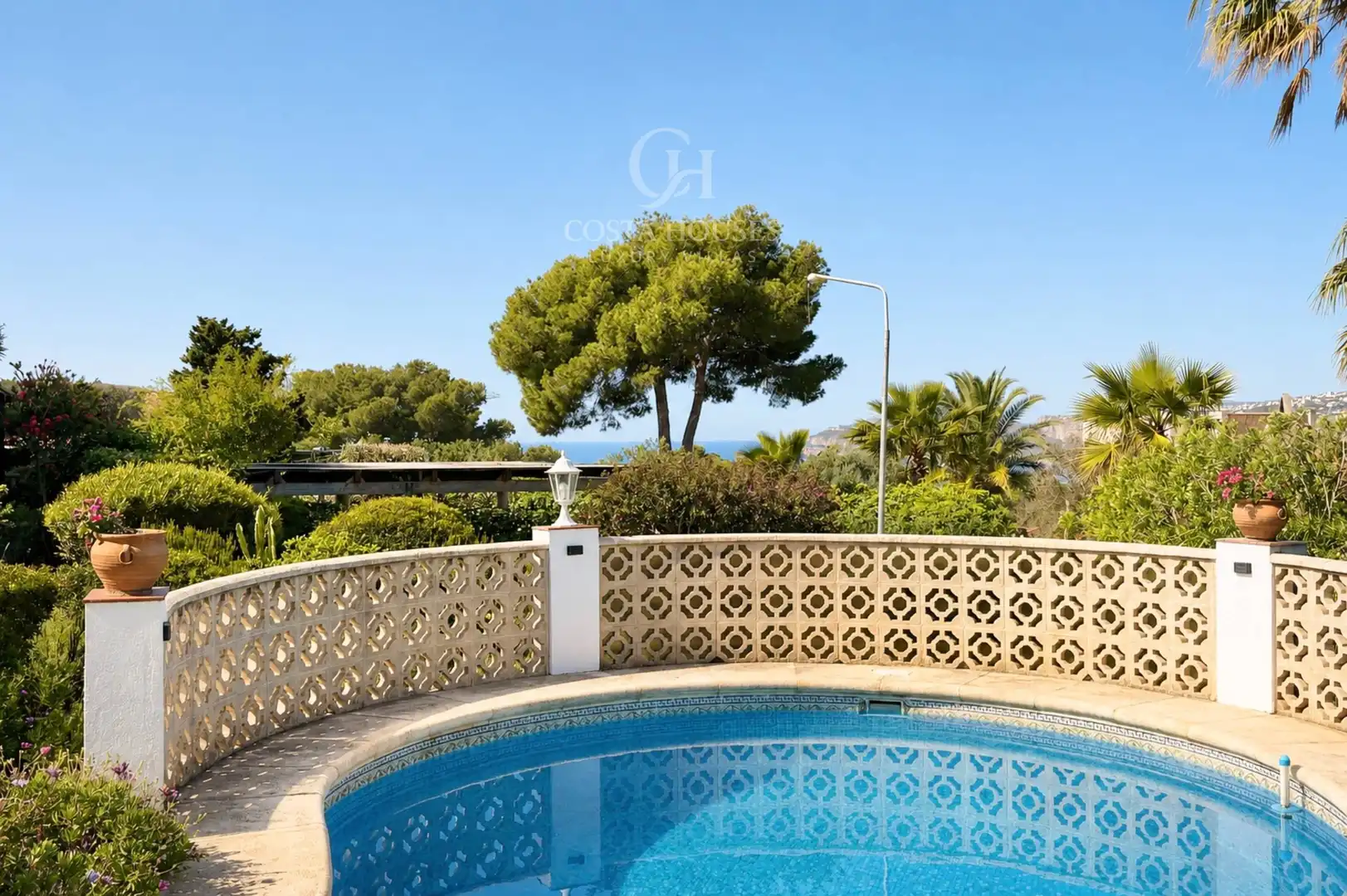 Piscina de Casa o xalet en venda en Jávea / Xàbia amb Aire condicionat, Calefacció i Jardí privat