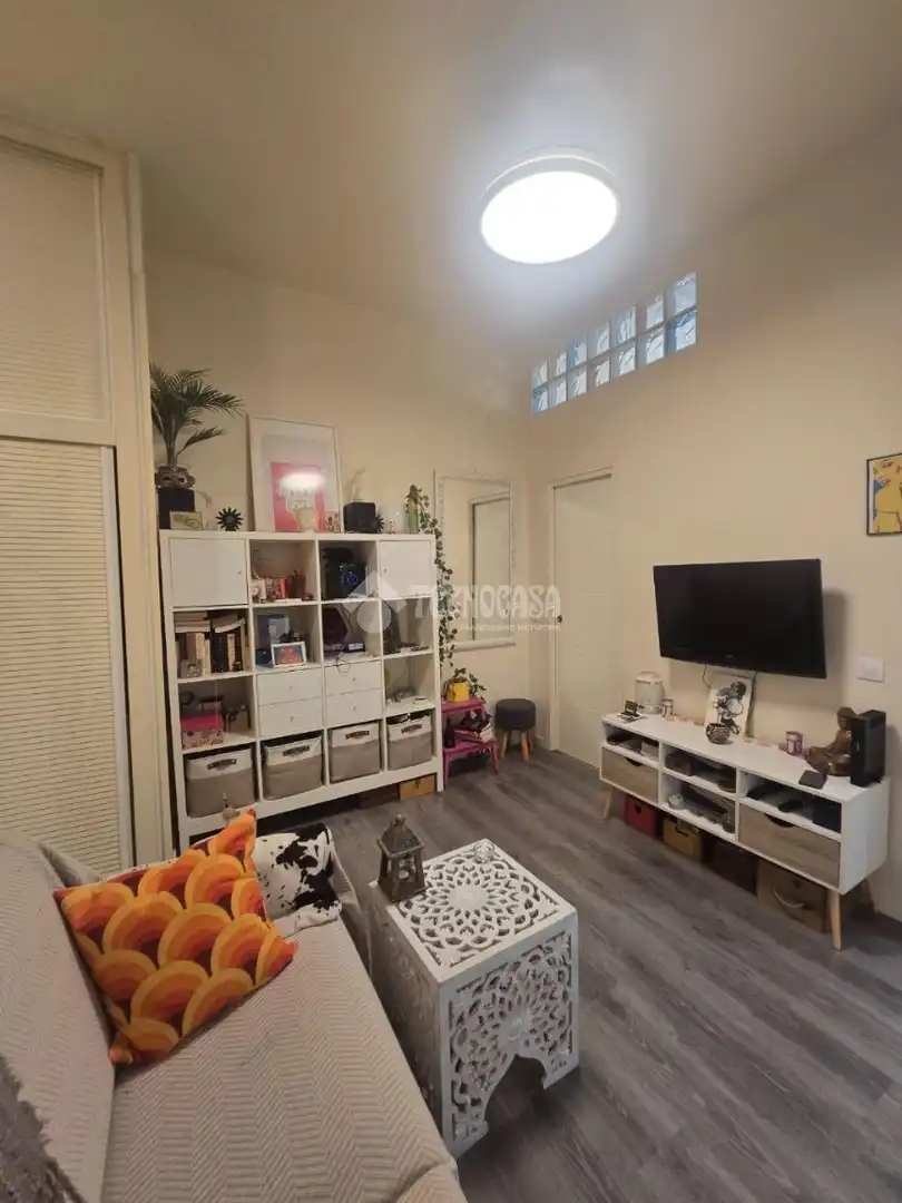 Living room of Study for sale in Madrid
