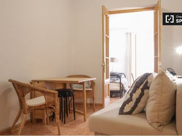 Wohnung mit Balkon zur Miete in Centro