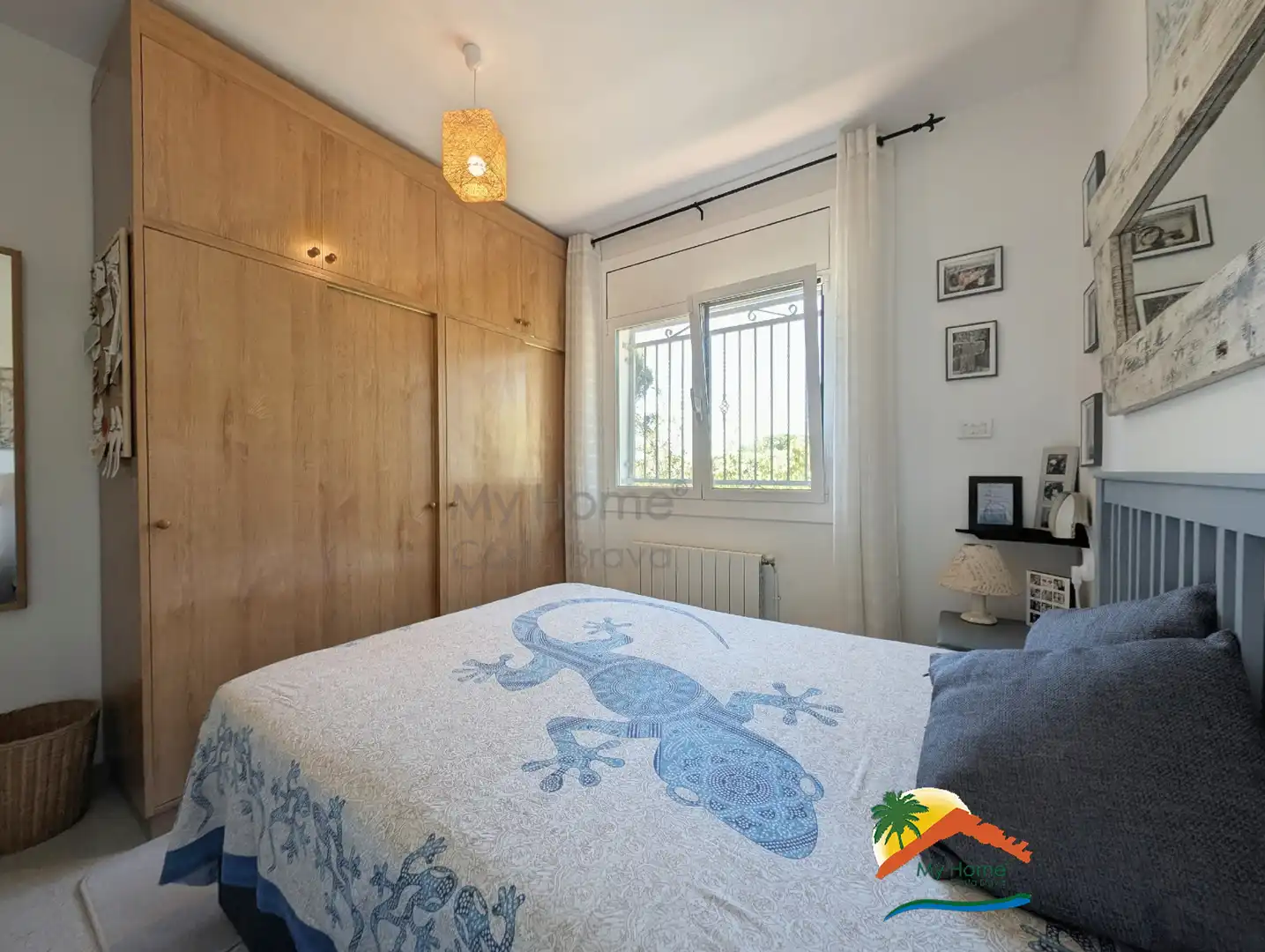 Schlafzimmer von Haus oder Chalet zum Verkauf in Lloret de Mar mit Heizung, Privatgarten und Terrasse