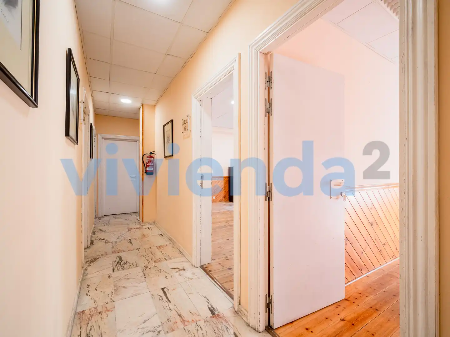 Büro zur Miete in Madrid mit Klimaanlage, Heizung und Terrasse