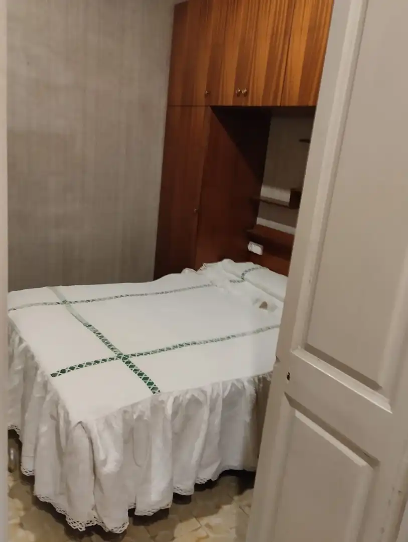Dormitori de Pis en venda en Manresa amb Calefacció i Moblat