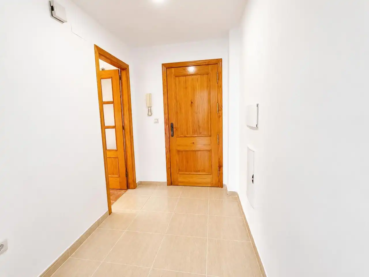 Piso con ascensor en venta en Calle Clara Campoamor, imagen 6