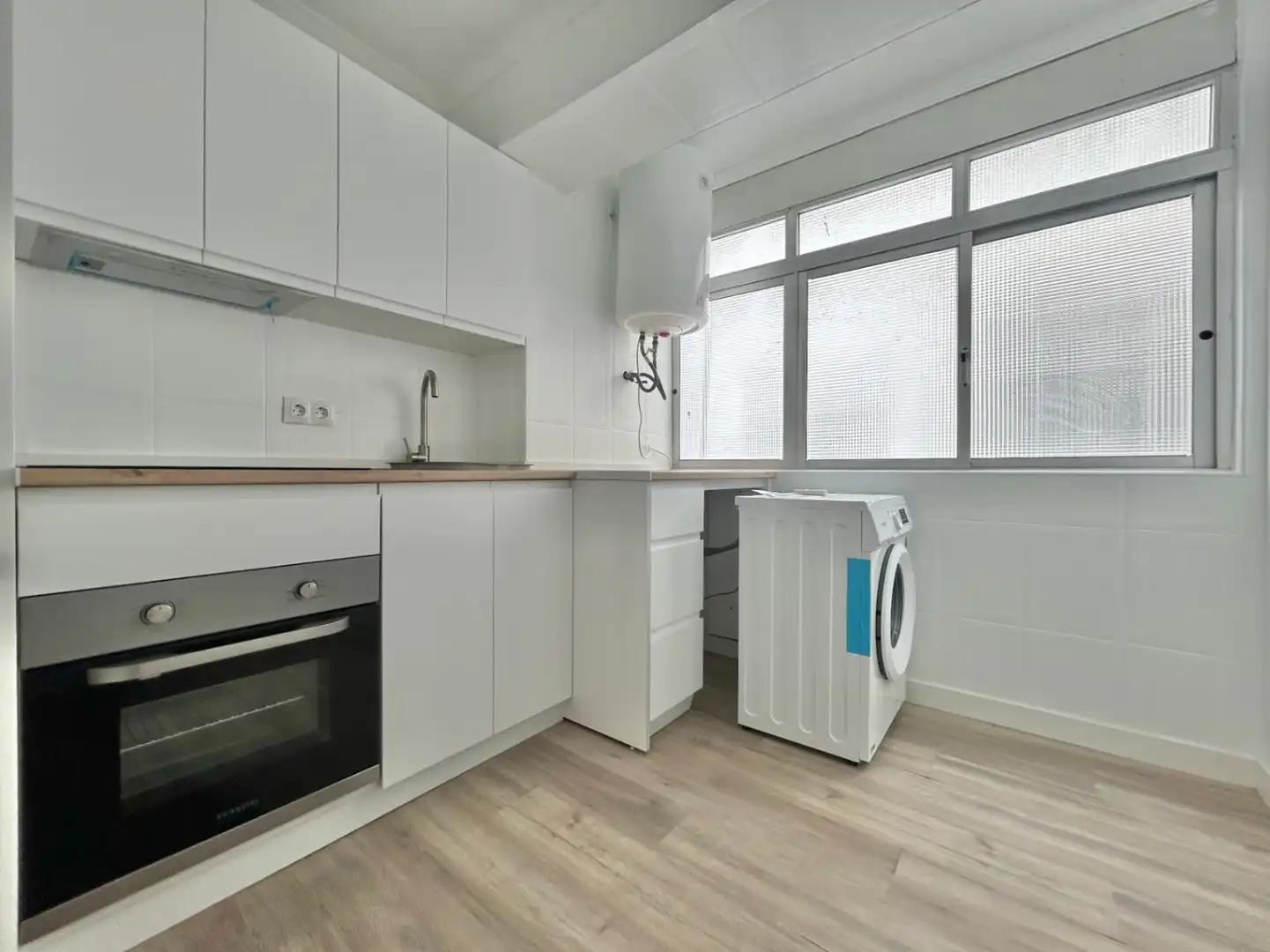 Kitchen of Apartments for sale in Málaga  with Air Conditioner and Internet