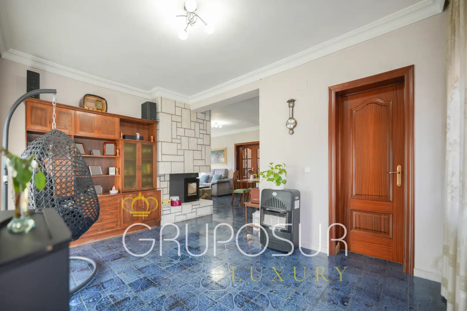 Sala d'estar de Casa o xalet en venda en Valladolid amb Calefacció, Jardí privat i Terrassa