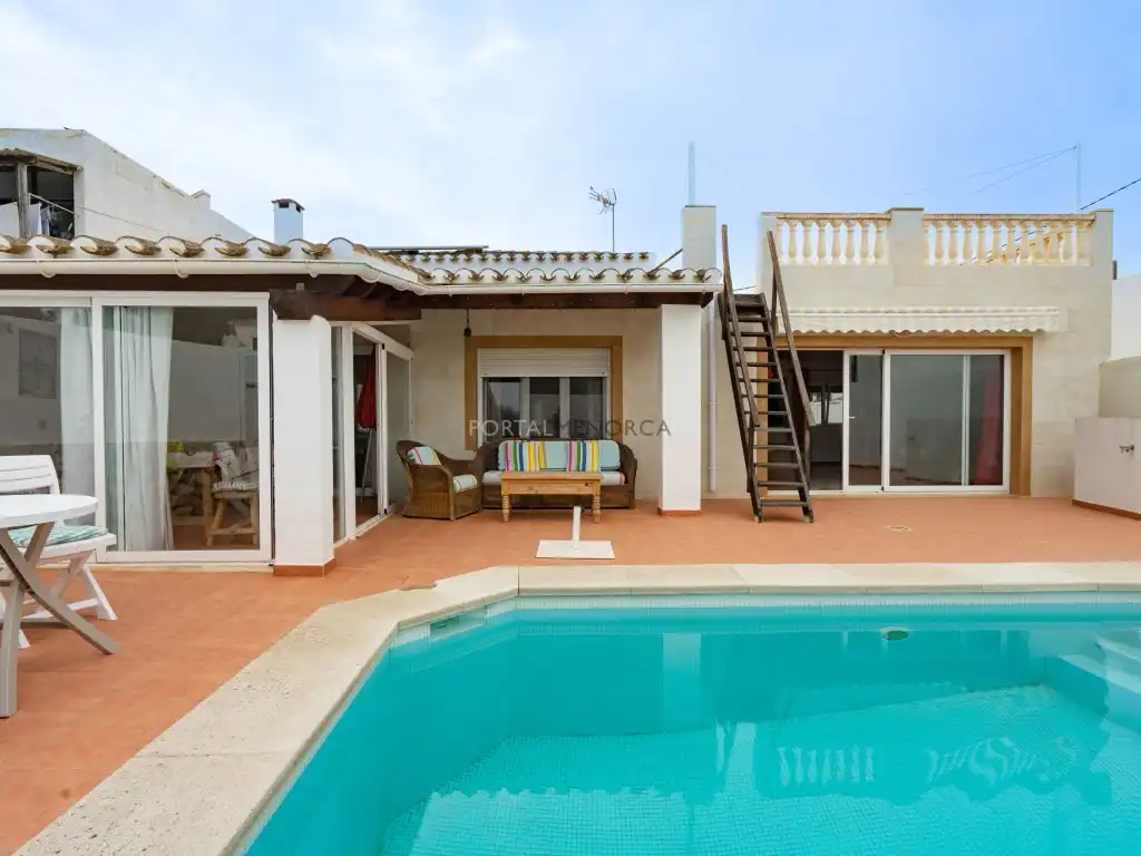 Piscina de Finca rústica en venta en Es Castell