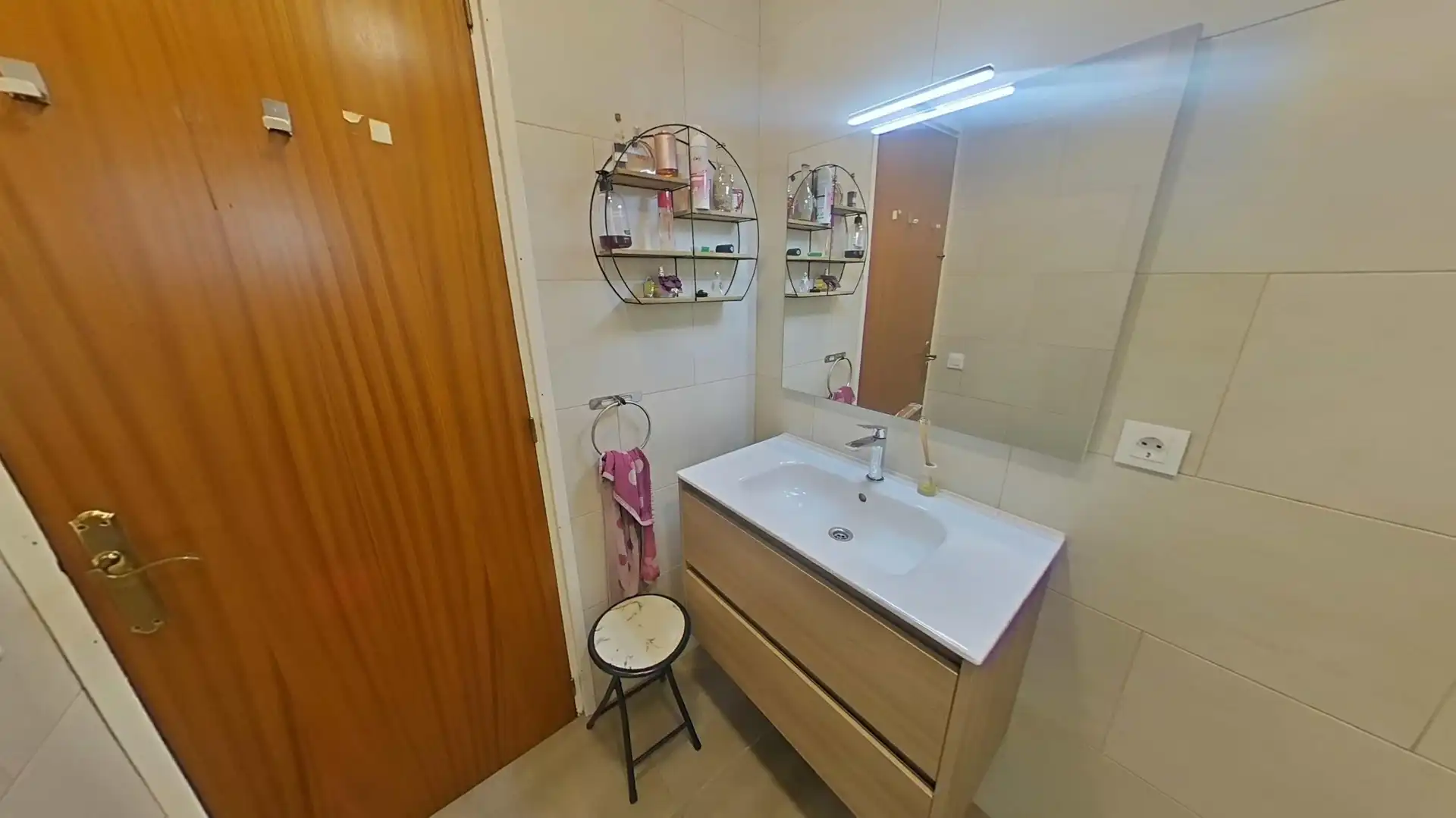 Bathroom of Houses for sale in La Pobla de Claramunt  with Private garden and Storage room