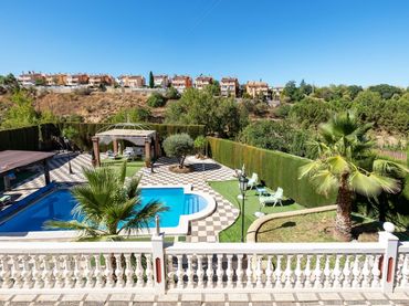 Villa avec balcon à vendre à Calle ABEDUL