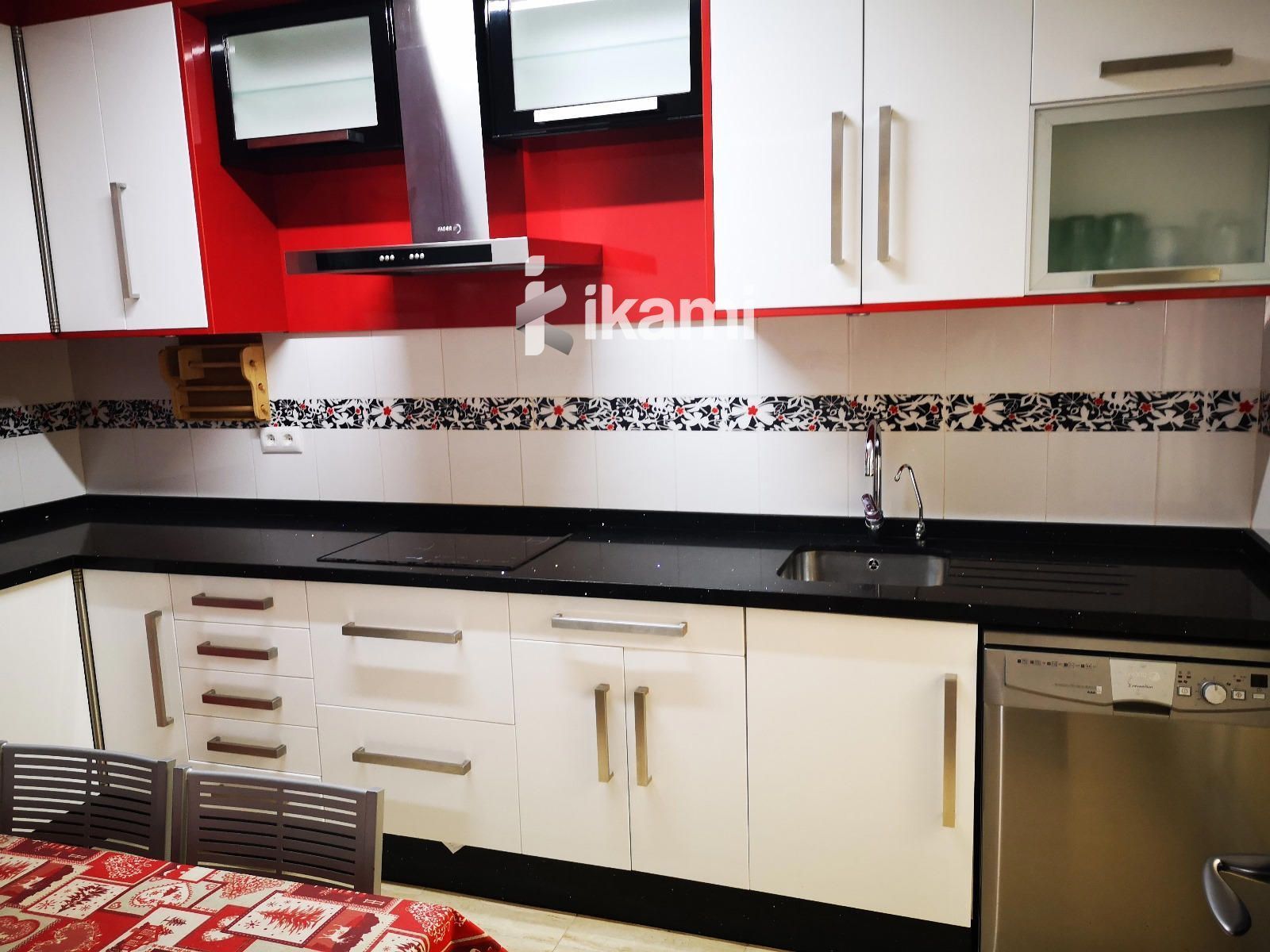 Cuina de Casa adosada en venda en Cartagena amb Calefacció i Moblat