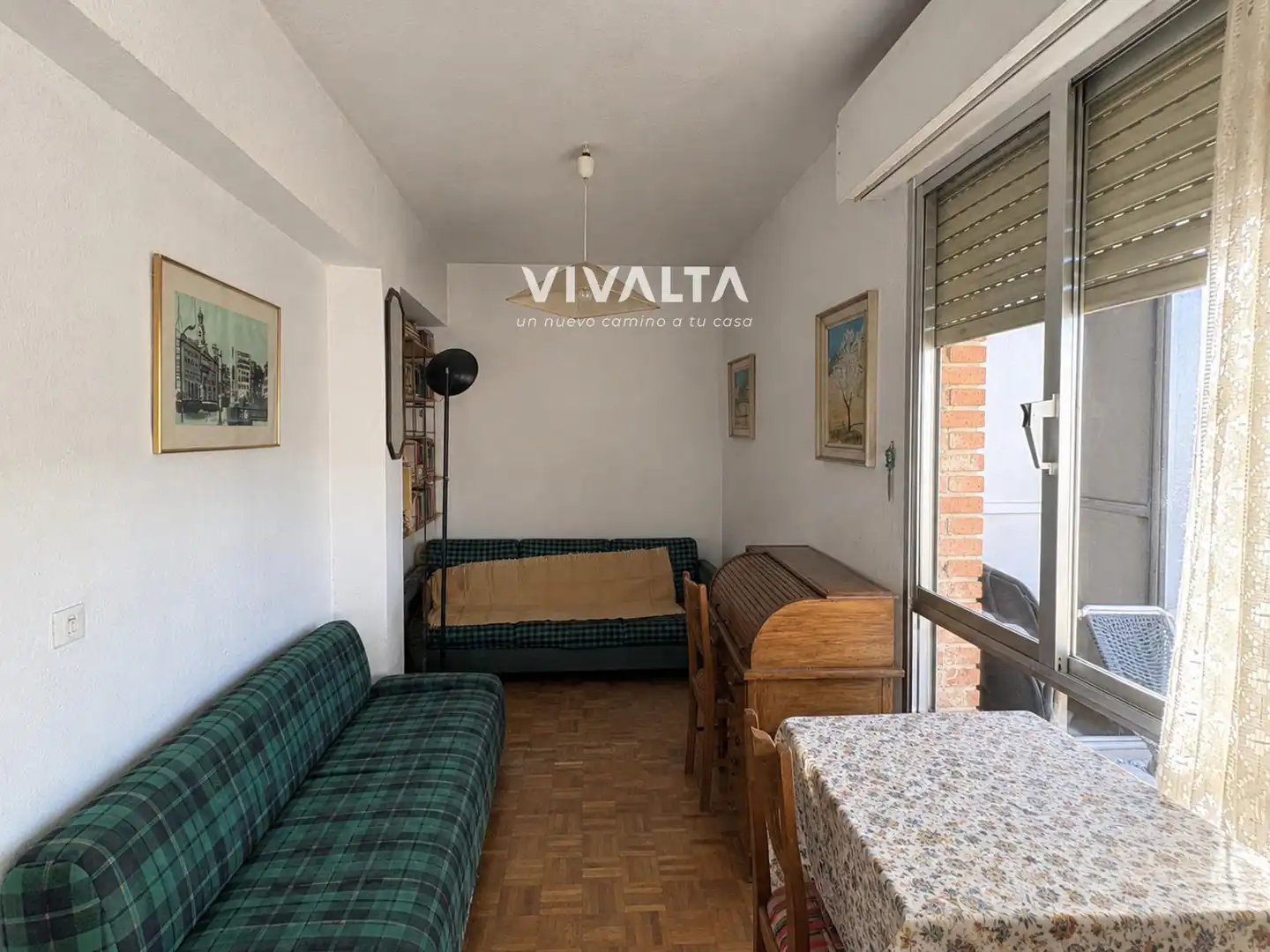 Habitación de Ático en venta en Carabanchel