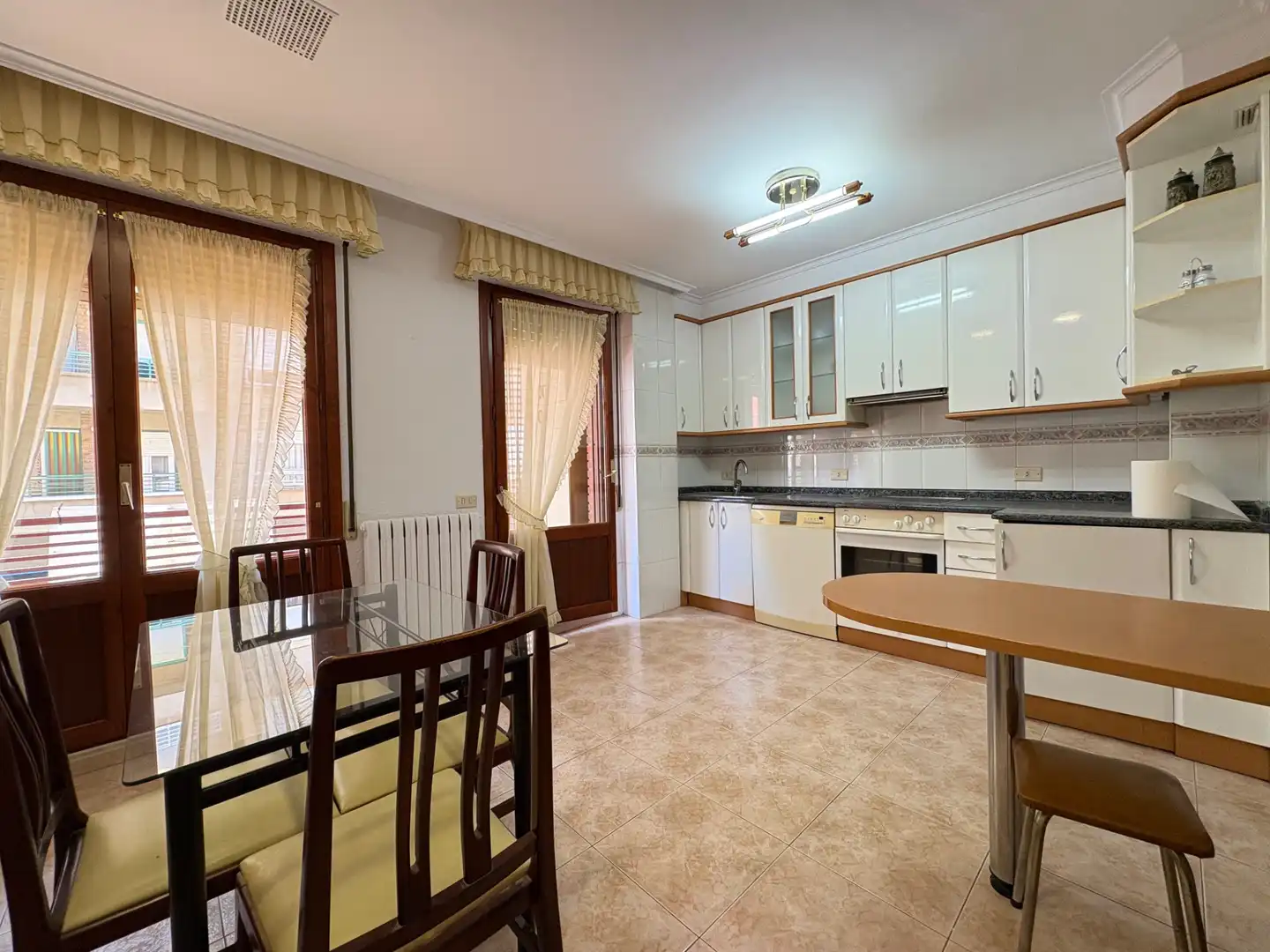 Cocina de Apartamento en venta en Arnedo con Calefacción, Parquet y Trastero