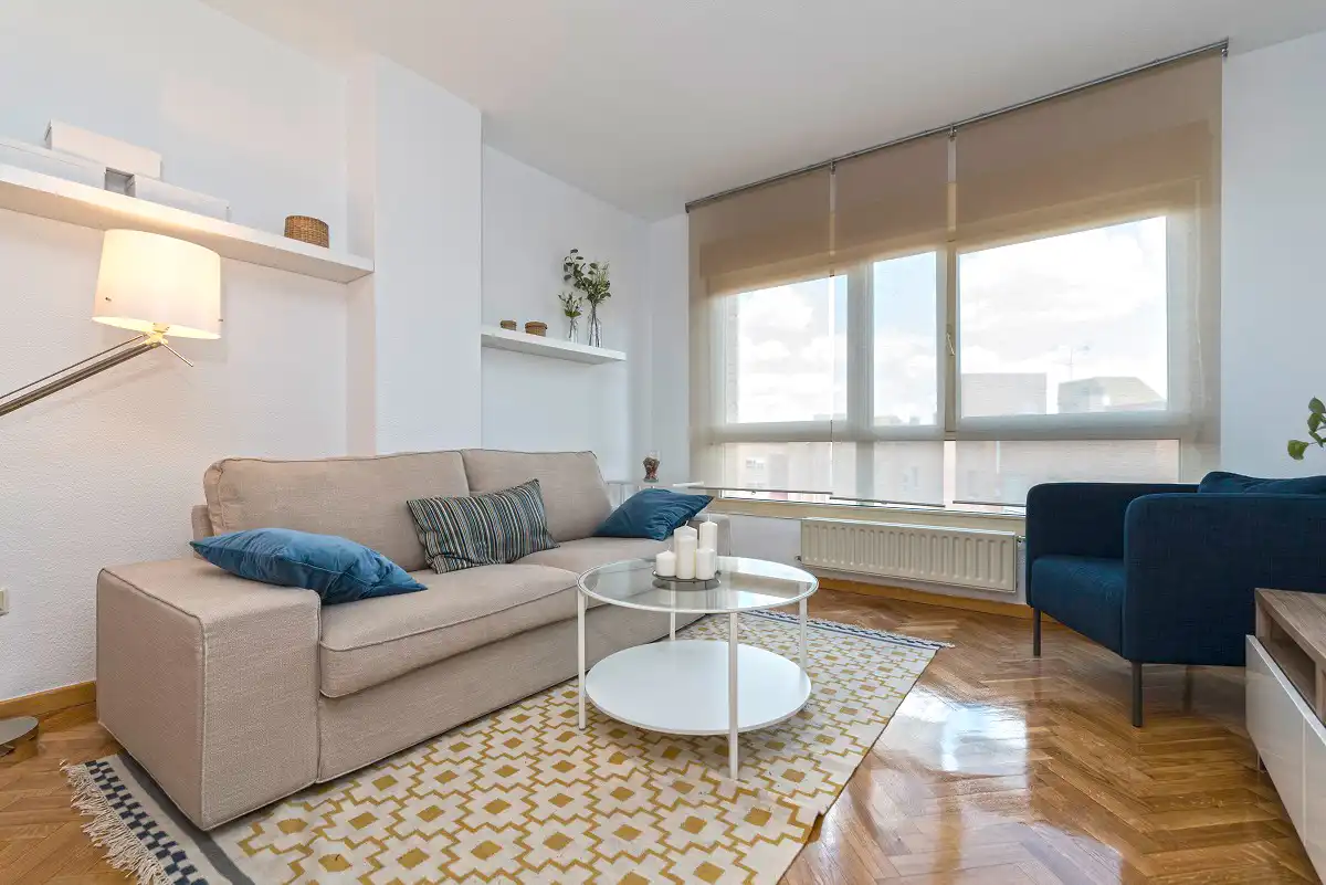 Sala de estar de Piso en venta en Alcorcón con Parquet