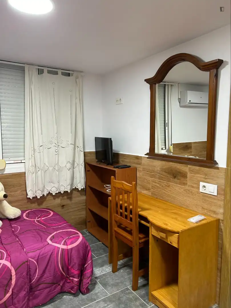 Study for rent in Collblanc