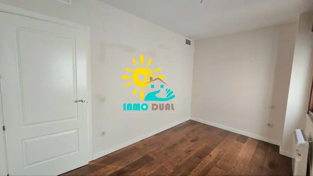Living room of Flat for sale in Badajoz  with Air Conditioner, Heating and Terrace