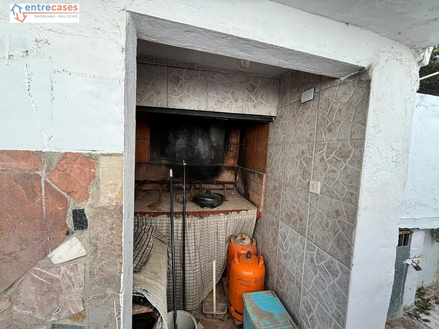 Cuina de Finca rústica en venda en Sagunto / Sagunt amb Aire condicionat, Terrassa i Piscina