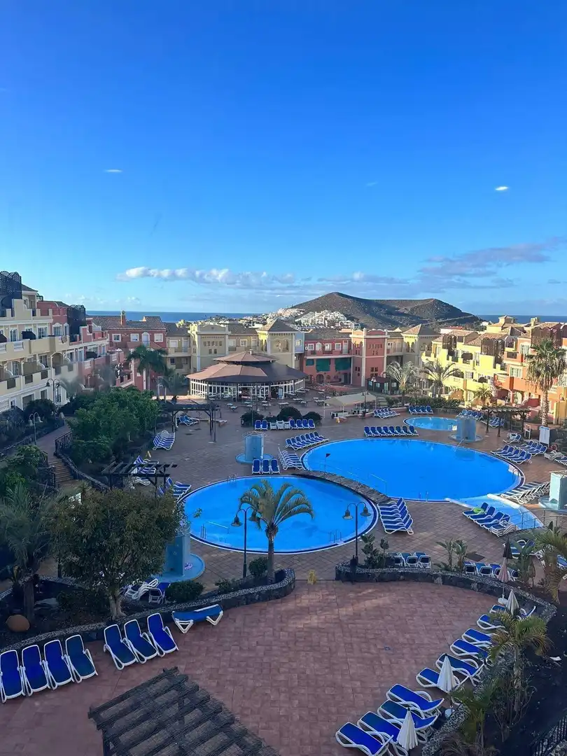 Vista exterior de Apartament en venda en Arona amb Terrassa