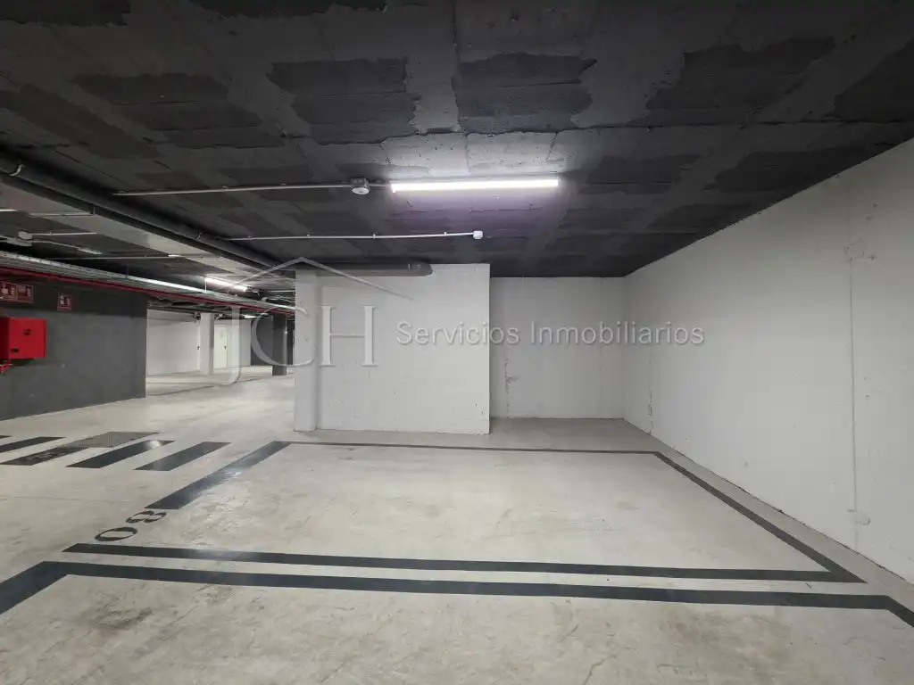 Parking de Ático de alquiler en Estepona con Amueblado