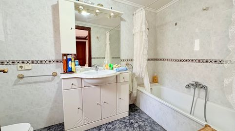 OPORTUNIDAD ÚNICA EN BENAGUACIL – Bajo vivienda con amplia terraza corral, imagen 3