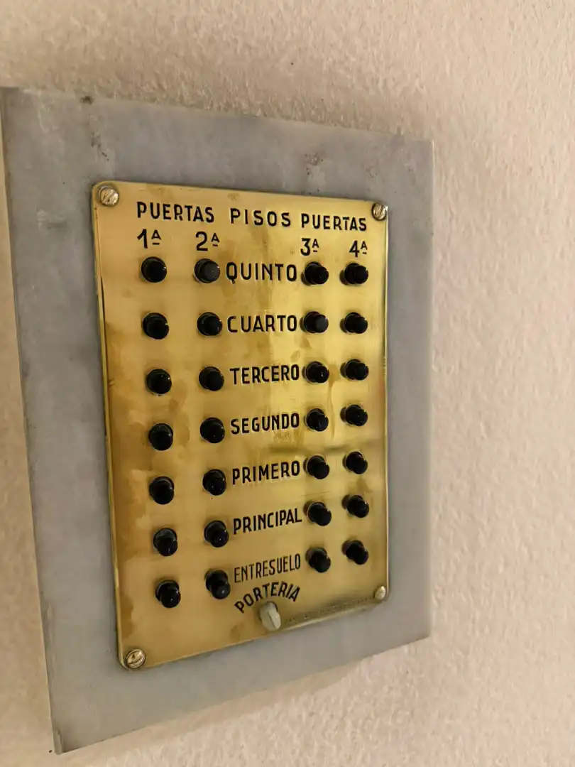 Flat with lift for sale in Carrer del Rosselló, imagen 20