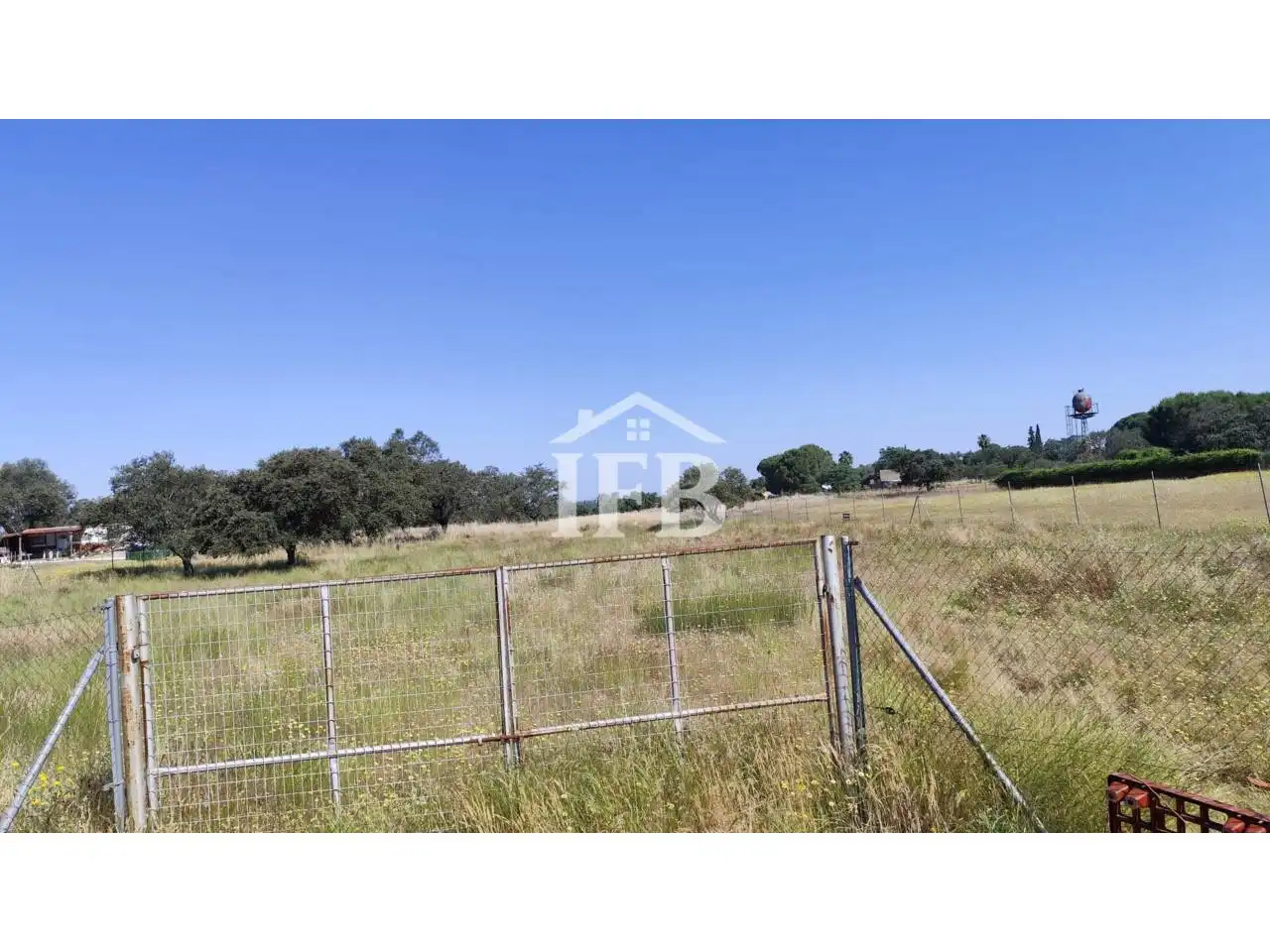 Land for sale in Badajoz