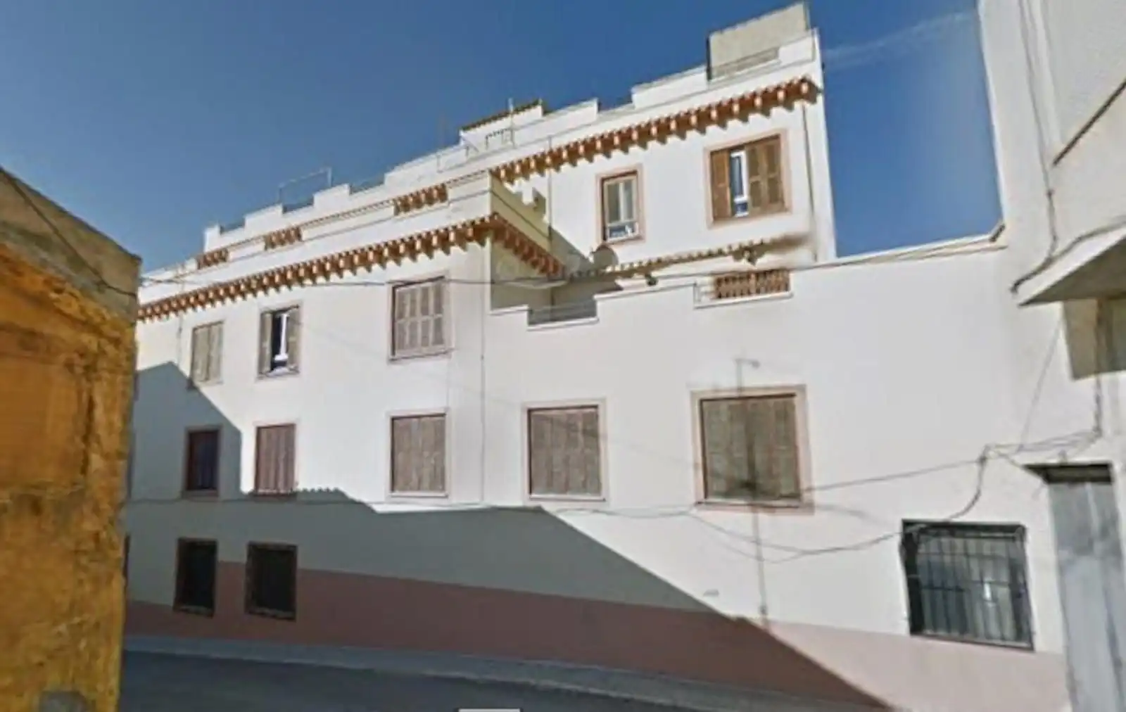 Vista exterior de Piso en venta en Población de Arroyo