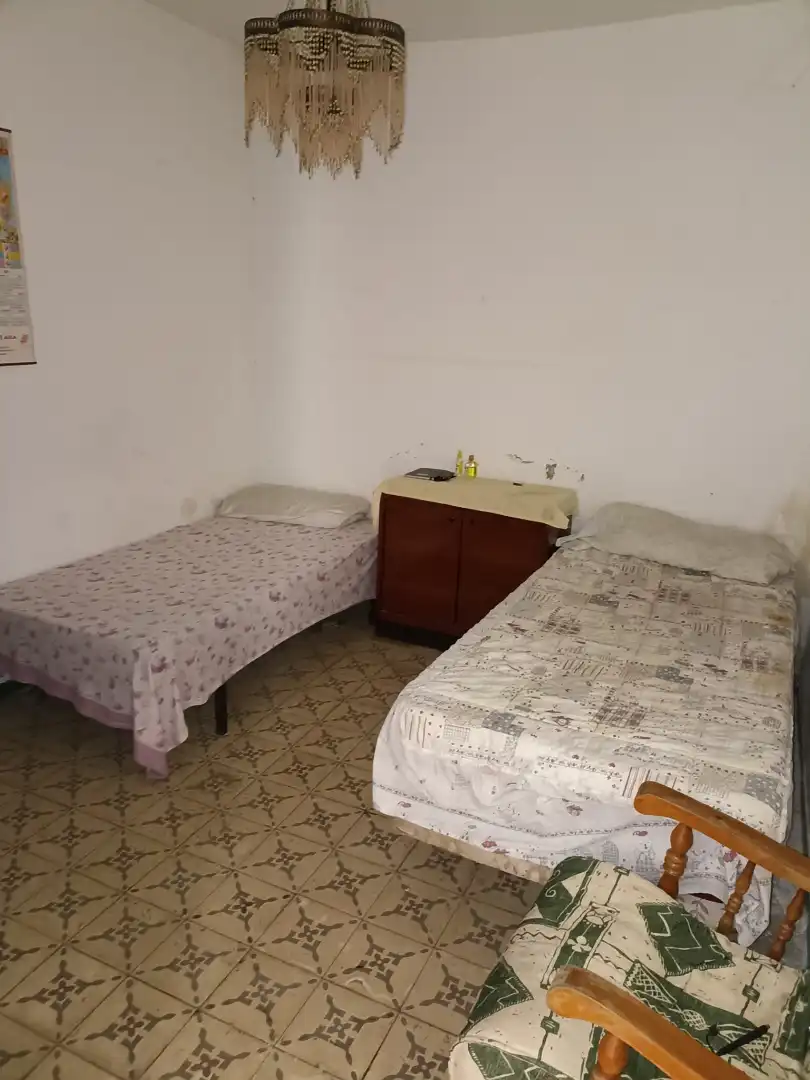 Habitación de Casa o chalet en venta en Guadalcázar con Jardín privado, Piscina y Amueblado